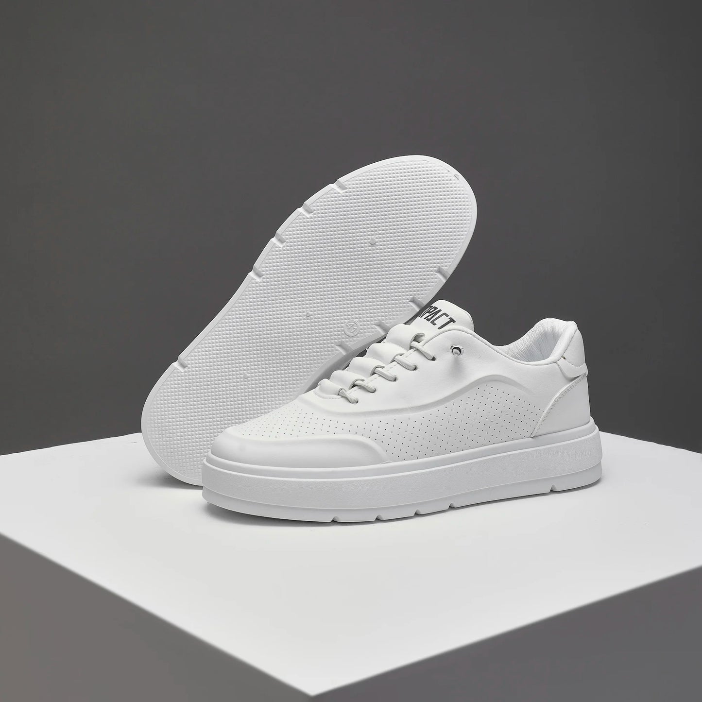 Men's Luxury Vulcanized Sneakers Breathable Sports Shoes